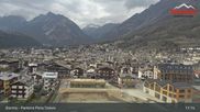 Archived webcam image showing Bormio: View village and finish area World Cup Slope on 12 Apr 2026 at 17:09