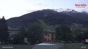 Archiviertes Webcam Bild: Bormio: Blick von der Therme aufs Skigebiet am 28.05.2026 um 05:36 Uhr