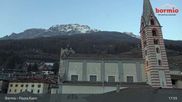 Archiviertes Webcam Bild: Bormio: Altstadt Piazza Kuerc am 26 Feb 2026 um 03:04 Uhr