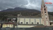 Archiviertes Webcam Bild: Bormio: Altstadt Piazza Kuerc am 12.04.2026 um 17:39 Uhr