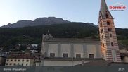 Archiviertes Webcam Bild: Bormio: Altstadt Piazza Kuerc am 12.07.2026 um 21:51 Uhr