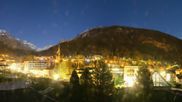 Archived webcam image showing Leukerbad - Webcam Thermal Bath on 1 May 2026 at 04:40