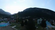 Archived webcam image showing Leukerbad - Webcam Thermal Bath on 10 Aug 2026 at 07:43