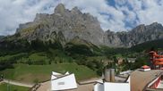 Archived webcam image showing Leukerbad - Webcam Thermal Bath on 10 Aug 2026 at 10:43