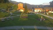Archiviertes Webcam Bild: Leogang: Asitz Kabinenbahn Mittelstation am 04.08.2026 um 06:45 Uhr
