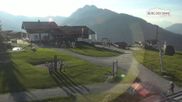 Archived webcam image showing Asitz Kabinenbahn intermediate station on 3 Oct 2026 at 18:47
