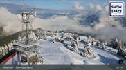 Archived webcam image showing Alpendorf: Peak of mountain "Gernkogel" on 17 May 2026 at 07:54
