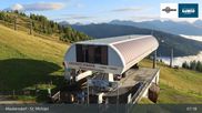 Archiviertes Webcam Bild: Grosseckbahn Bergstation (1950m) am 26.08.2026 um 07:16 Uhr