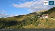 Archiviertes Webcam Bild: Grosseckbahn Bergstation (1950m) am 26.08.2026 um 08:16 Uhr