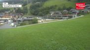 Archiviertes Webcam Bild: Wildkogel-Arena: Bergstation Frühmesserbahn 2150m am 04.07.2026 um 07:43 Uhr