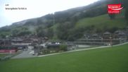 Archiviertes Webcam Bild: Wildkogel-Arena: Bergstation Frühmesserbahn 2150m am 26.08.2026 um 06:10 Uhr