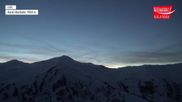 Archiviertes Webcam Bild: Wildkogel-Arena: Bergrestaurant 2100m am 26 Feb 2026 um 18:47 Uhr