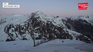 Archiviertes Webcam Bild: Wildkogel-Arena: Bergrestaurant 2100m am 17.04.2026 um 06:12 Uhr