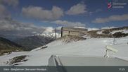 Archived webcam image showing Obersaxen Mundaun: Untermatt Top Station on 16 May 2026 at 17:39