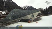 Archived webcam image showing Galzigbahn Base Station (St. Anton) on 13 Apr 2026 at 13:01