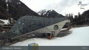 Archiviertes Webcam Bild: St. Anton - Skicenter Galzigbahn am 13.04.2026 um 17:26 Uhr