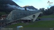 Archived webcam image showing Galzigbahn Base Station (St. Anton) on 29 Aug 2026 at 07:17