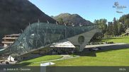 Archived webcam image showing Galzigbahn Base Station (St. Anton) on 12 Sep 2026 at 09:02