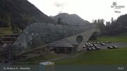 Archived webcam image showing Galzigbahn Base Station (St. Anton) on 21 Sep 2026 at 15:30