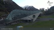 Archived webcam image showing Galzigbahn Base Station (St. Anton) on 23 Oct 2026 at 03:32