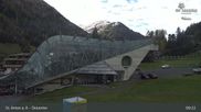 Archiviertes Webcam Bild: St. Anton - Skicenter Galzigbahn am 27.10.2026 um 09:46 Uhr
