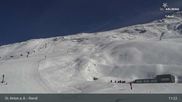 Archived webcam image showing St. Anton: Rendl Mountain Restaurant on 26 Feb 2026 at 11:57