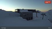 Archiviertes Webcam Bild: Hochfügen: Waidoffen Sessellift Bergstation am 26 Feb 2026 um 01:47 Uhr