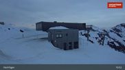 Archiviertes Webcam Bild: Hochfügen: Waidoffen Sessellift Bergstation am 13.04.2026 um 03:10 Uhr