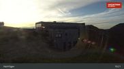 Archiviertes Webcam Bild: Hochfügen: Waidoffen Sessellift Bergstation am 26.08.2026 um 19:15 Uhr