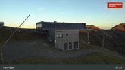Archiviertes Webcam Bild: Hochfügen: Waidoffen Sessellift Bergstation am 30.09.2026 um 07:38 Uhr
