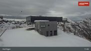 Archiviertes Webcam Bild: Hochfügen: Waidoffen Sessellift Bergstation am 25.10.2026 um 11:26 Uhr