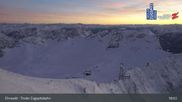Archiviertes Webcam Bild: Tiroler Zugspitzbahn Bergstation am 26 Feb 2026 um 19:34 Uhr