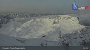 Archiviertes Webcam Bild: Tiroler Zugspitzbahn Bergstation am 12.04.2026 um 07:45 Uhr
