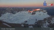 Archiviertes Webcam Bild: Tiroler Zugspitzbahn Bergstation am 29.05.2026 um 05:51 Uhr
