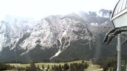 Archiviertes Webcam Bild: Ehrwalder Alm - Bergstation Sesselbahn Gaistal am 27.07.2026 um 07:17 Uhr