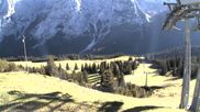 Archiviertes Webcam Bild: Ehrwalder Alm - Bergstation Sesselbahn Gaistal am 12.10.2026 um 16:42 Uhr