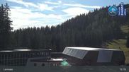 Archived webcam image showing Grubig Alm at Lermoos Ski Resort on 15 Oct 2026 at 15:19
