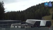 Archived webcam image showing Grubig Alm at Lermoos Ski Resort on 21 Oct 2026 at 11:56