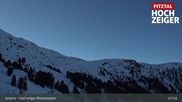 Archived webcam image showing Hochzeiger Mid Station on 26 Feb 2026 at 08:53
