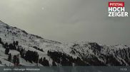 Archiviertes Webcam Bild: Hochzeiger Mittelstation am 12.04.2026 um 11:52 Uhr