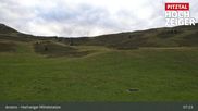 Archiviertes Webcam Bild: Hochzeiger Mittelstation am 26.08.2026 um 07:18 Uhr