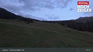 Archiviertes Webcam Bild: Zirbenbahn Bergstation am 14.07.2026 um 05:03 Uhr