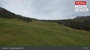 Archiviertes Webcam Bild: Zirbenbahn Bergstation am 26.08.2026 um 17:23 Uhr
