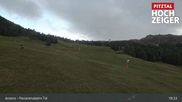 Archiviertes Webcam Bild: Zirbenbahn Bergstation am 11.10.2026 um 01:57 Uhr