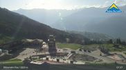 Archiviertes Webcam Bild: Möseralm oberhalb von Fiss am 28.05.2026 um 08:34 Uhr