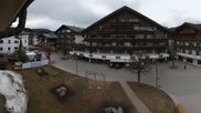 Archiviertes Webcam Bild: Dorfplatz Seefeld am 12.04.2026 um 16:49 Uhr