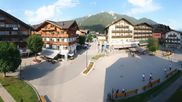 Archiviertes Webcam Bild: Dorfplatz Seefeld am 21.06.2026 um 18:46 Uhr
