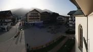 Archiviertes Webcam Bild: Dorfplatz Seefeld am 28.08.2026 um 08:37 Uhr