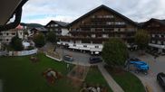 Archiviertes Webcam Bild: Dorfplatz Seefeld am 12.10.2026 um 10:33 Uhr