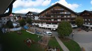 Archiviertes Webcam Bild: Dorfplatz Seefeld am 12.10.2026 um 12:33 Uhr
